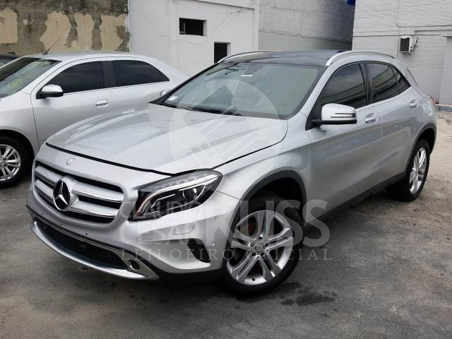 LOTE 026 - Mercedes-Benz GLA 200 Advance 2018