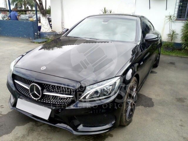 LOTE 031 - Mercedes-Benz C43 AMG 3.0 V6 2017