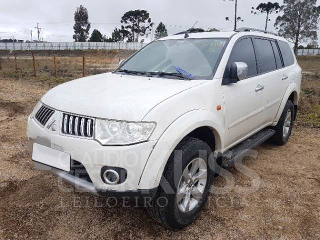 LOTE 032 - MITSUBISHI PAJERO DAKAR AT 2013