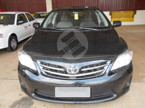 LOTE 019 - Toyota Corolla Sedan 1.8 2012